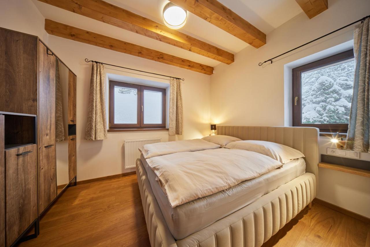 Vlci Stopa Apartments Praiano Dış mekan fotoğraf